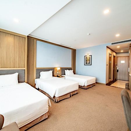 Muong Thanh Grand Hanoi Hotel Buitenkant foto