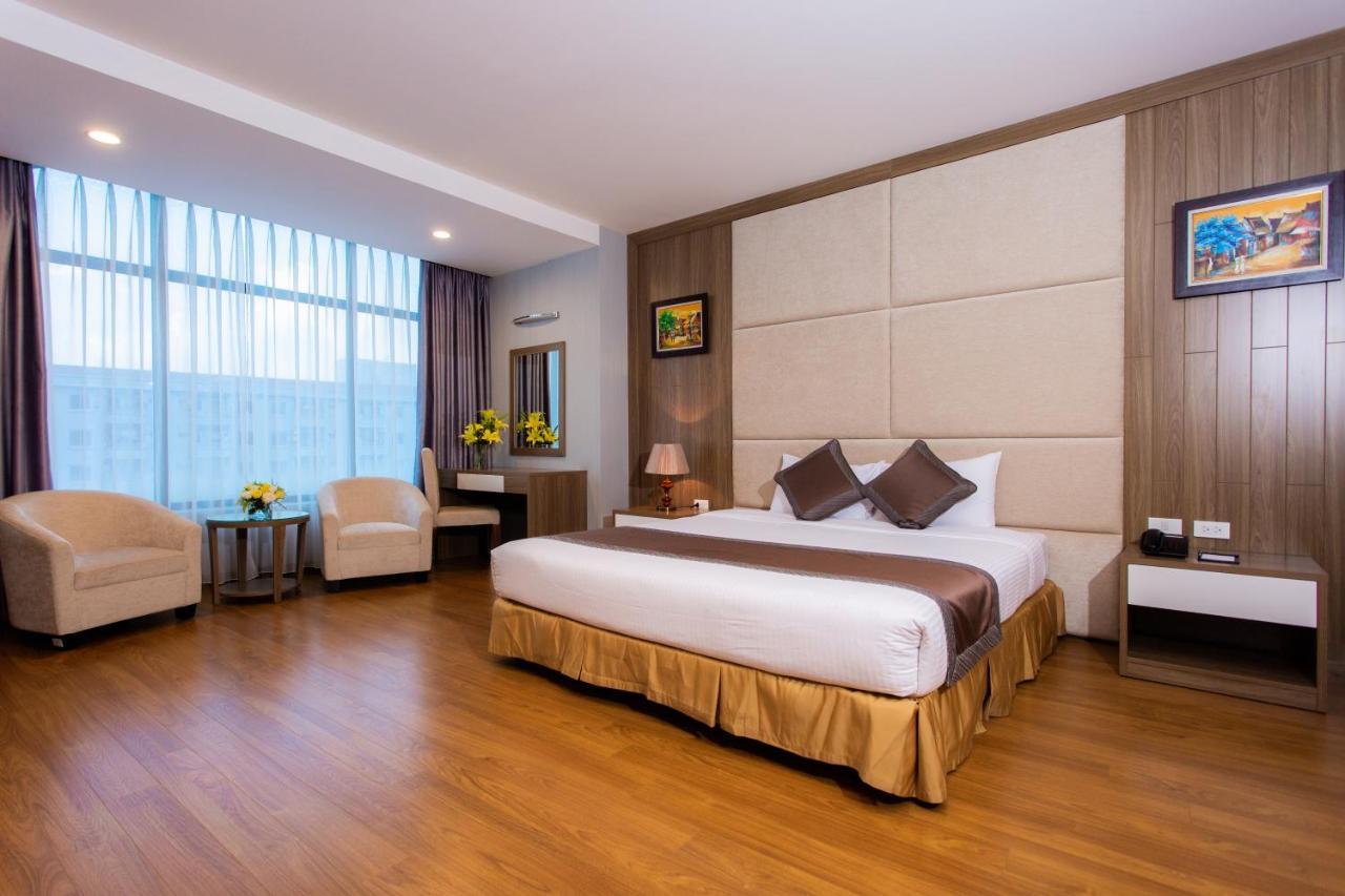 Muong Thanh Grand Hanoi Hotel Buitenkant foto