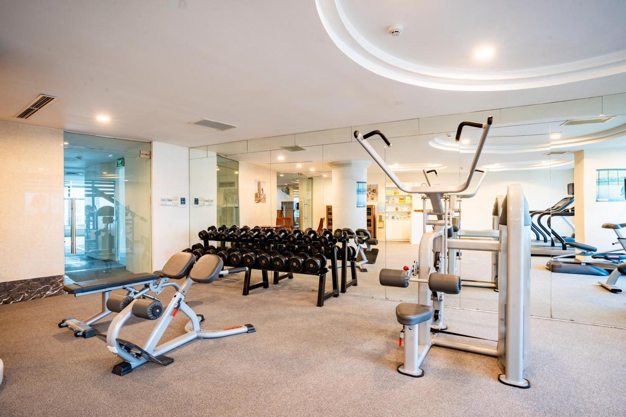 Muong Thanh Grand Hanoi Hotel Buitenkant foto