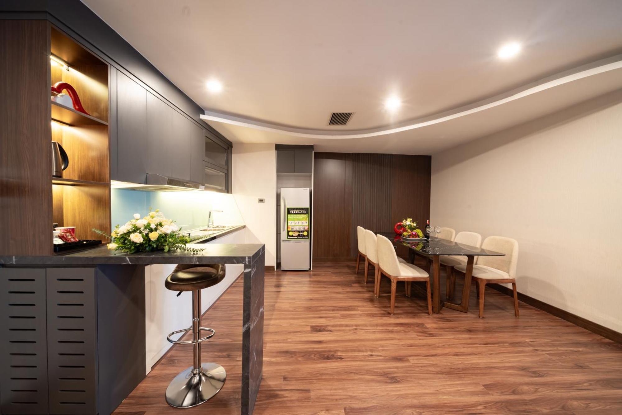 Muong Thanh Grand Hanoi Hotel Buitenkant foto